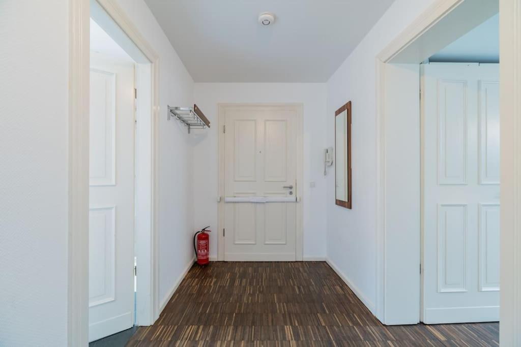 Ruhige Dachwohnung Mit Terrasse Berlin Mitte - Spacious Modern Rooftop Loft In Berlin Mitte Esterno foto