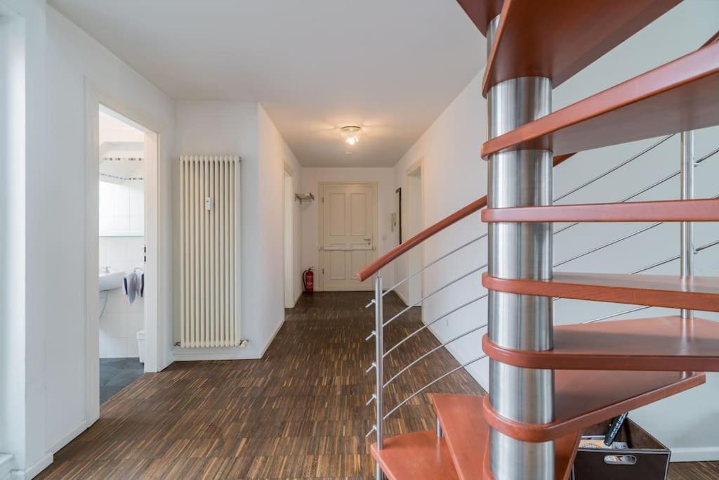 Ruhige Dachwohnung Mit Terrasse Berlin Mitte - Spacious Modern Rooftop Loft In Berlin Mitte Esterno foto